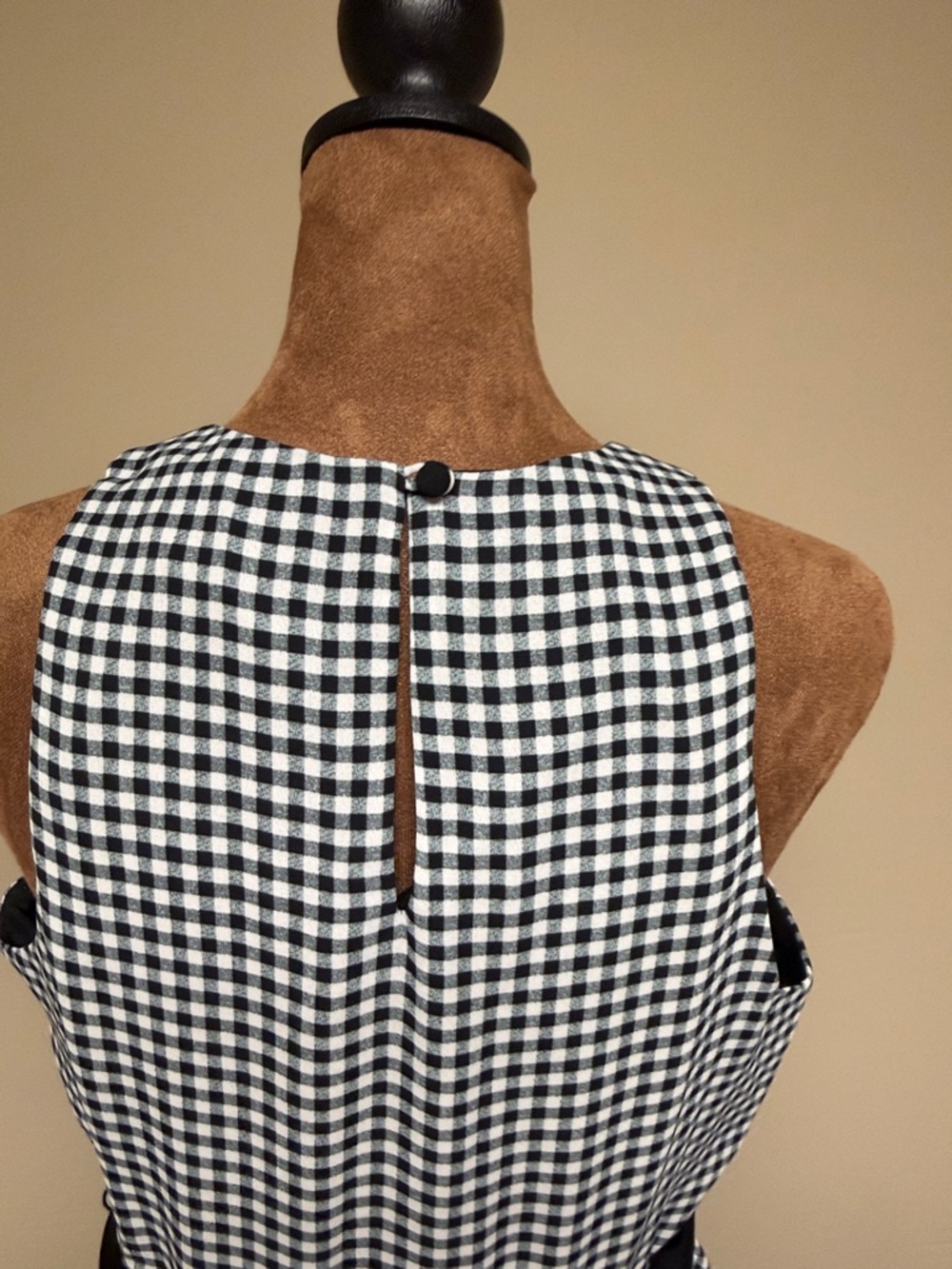 Banana Republic Black and White Gingham Midi Dress with Black Waist Tie - Picture 4 of 7